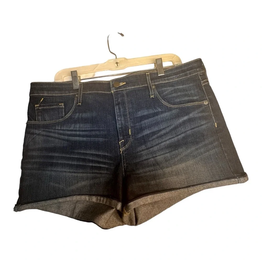 Mossimo Denim‎ Jean Shorts Womens 16 Blue Power Stretch High Rise Midi Cuffed
